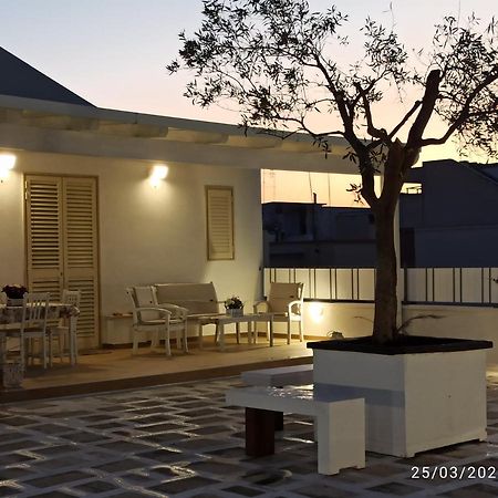 פולינאנו א מארה Pietra Di Luna Relaxing Private Terrace מראה חיצוני תמונה