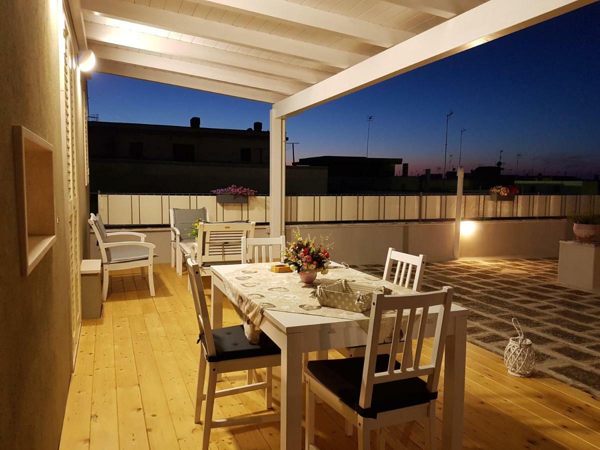 פולינאנו א מארה Pietra Di Luna Relaxing Private Terrace מראה חיצוני תמונה